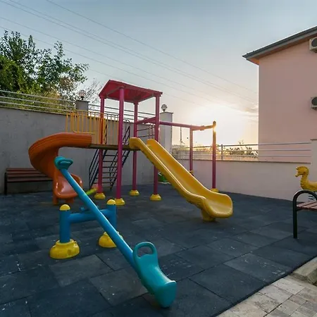0036 Exodus In A Complex With Pool, Gym And , Mahmutlar アパート アランヤ